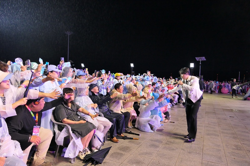 제65회한산대첩축제트롯공연박평숙14.JPG