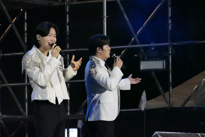 제65회한산대첩축제트롯공연박평숙02.JPG